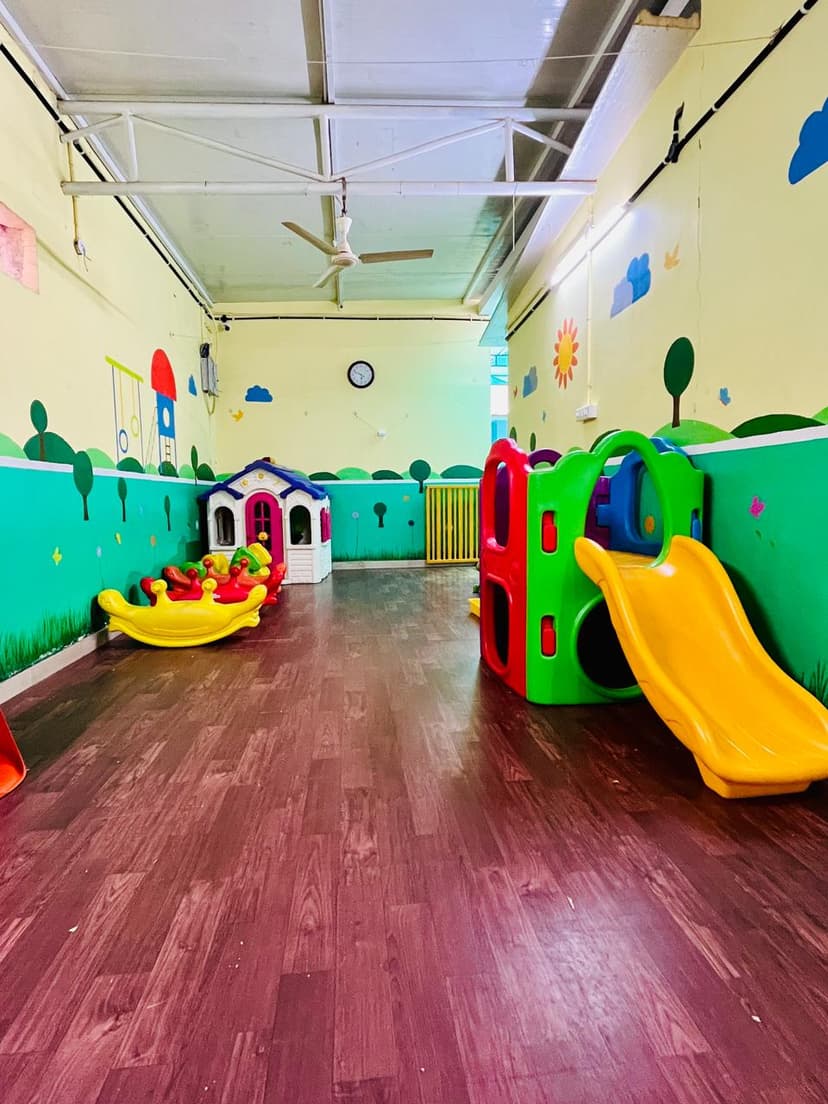Indoor play area at Kidzee Kasavanahalli with educational toys and activities